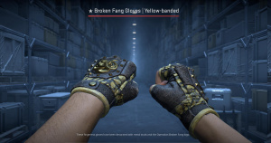 ★ Broken Fang Gloves | Yellow-banded (Battle-Scarred) Screenshot