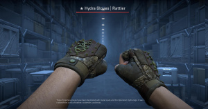 ★ Hydra Gloves | Rattler (Well-Worn) Screenshot
