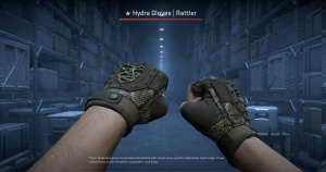 ★ Hydra Gloves | Rattler (Well-Worn) Screenshot