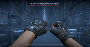★ Broken Fang Gloves | Unhinged (Well-Worn) Screenshot